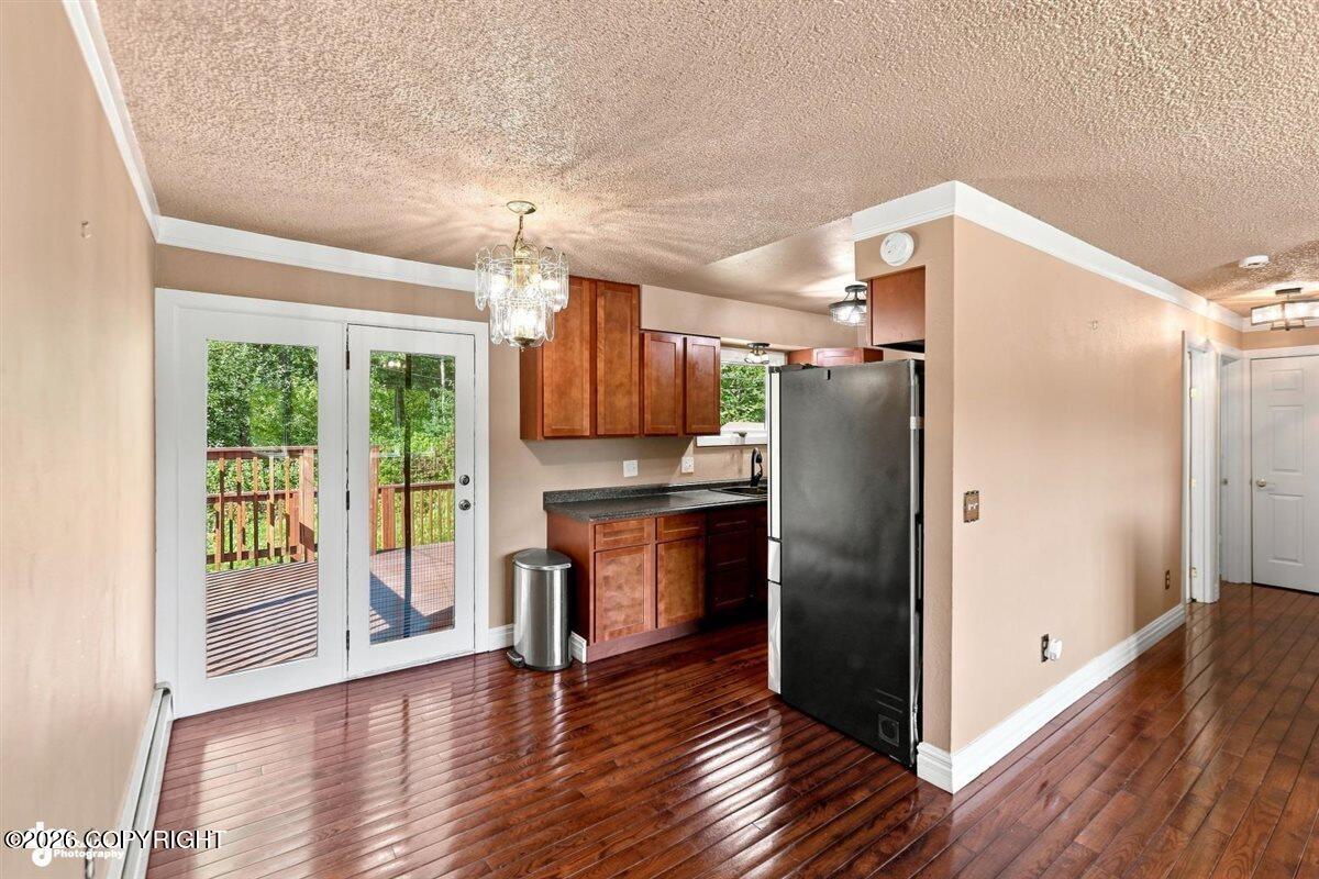 1826 Twining Drive Property Photo 10