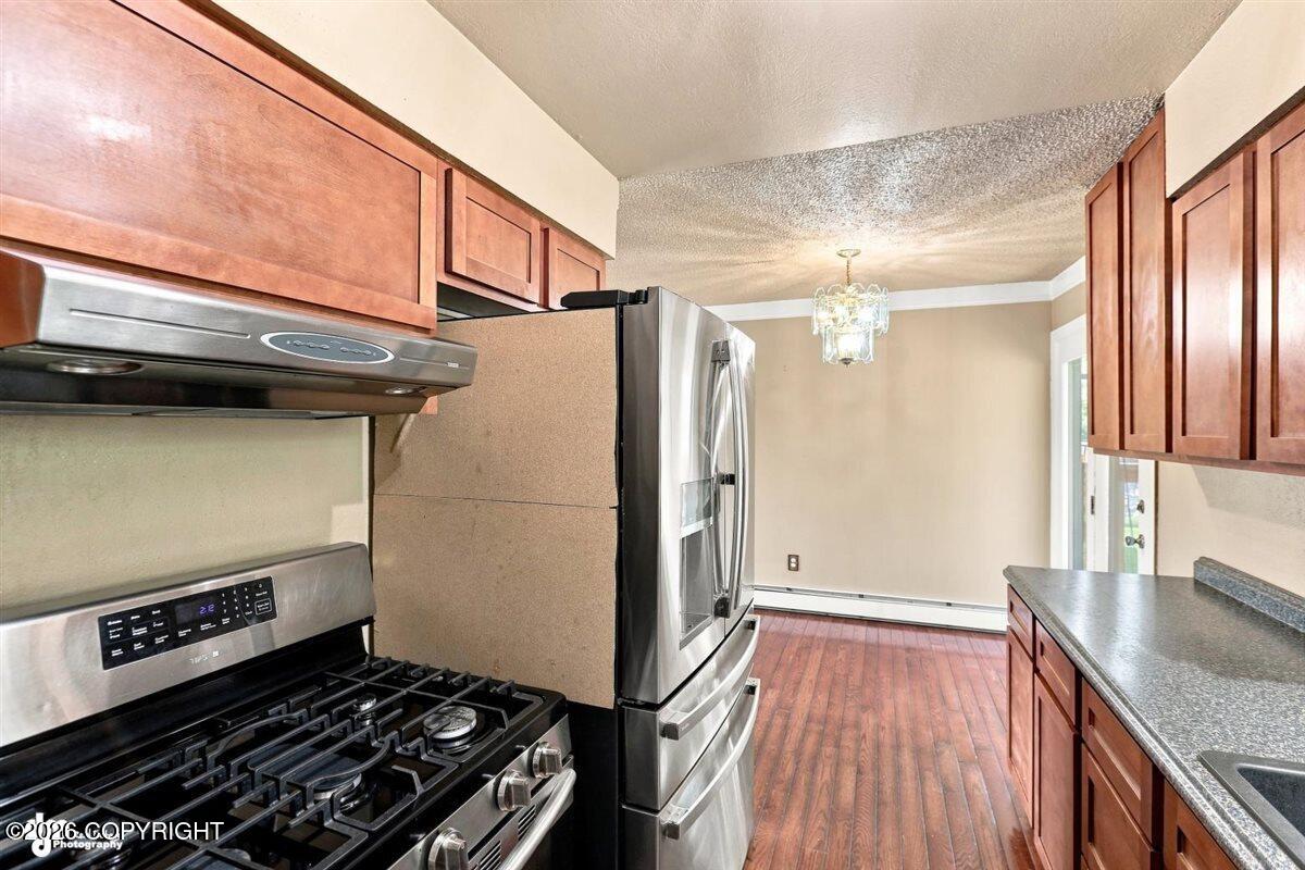 1826 Twining Drive Property Photo 13