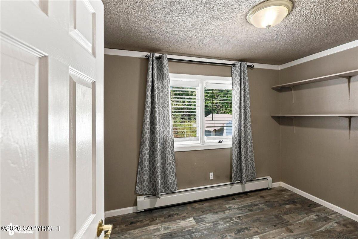 1826 Twining Drive Property Photo 14