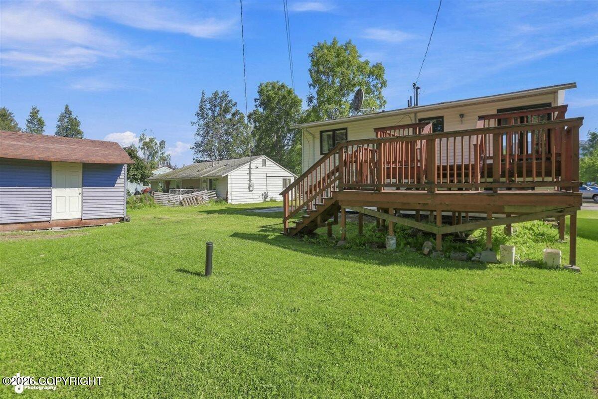1826 Twining Drive Property Photo 32