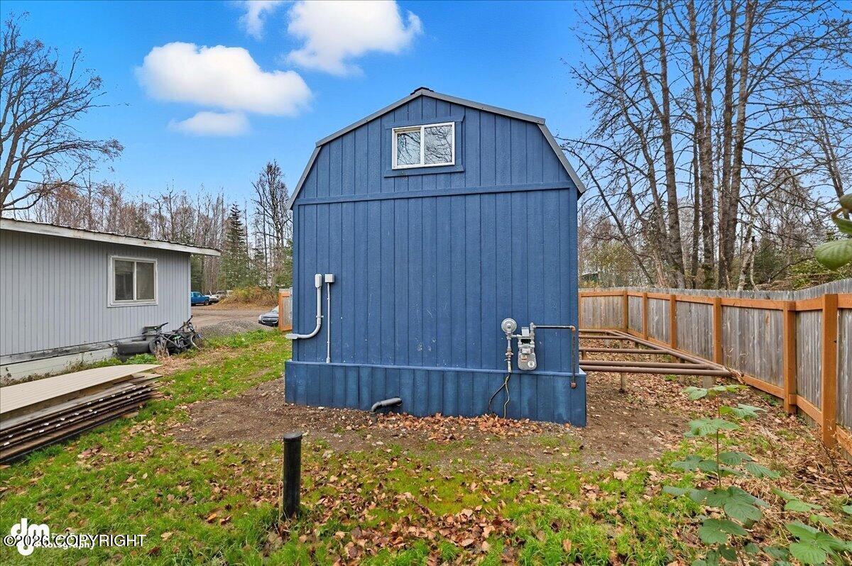 52176 Merrill Avenue Property Photo 4
