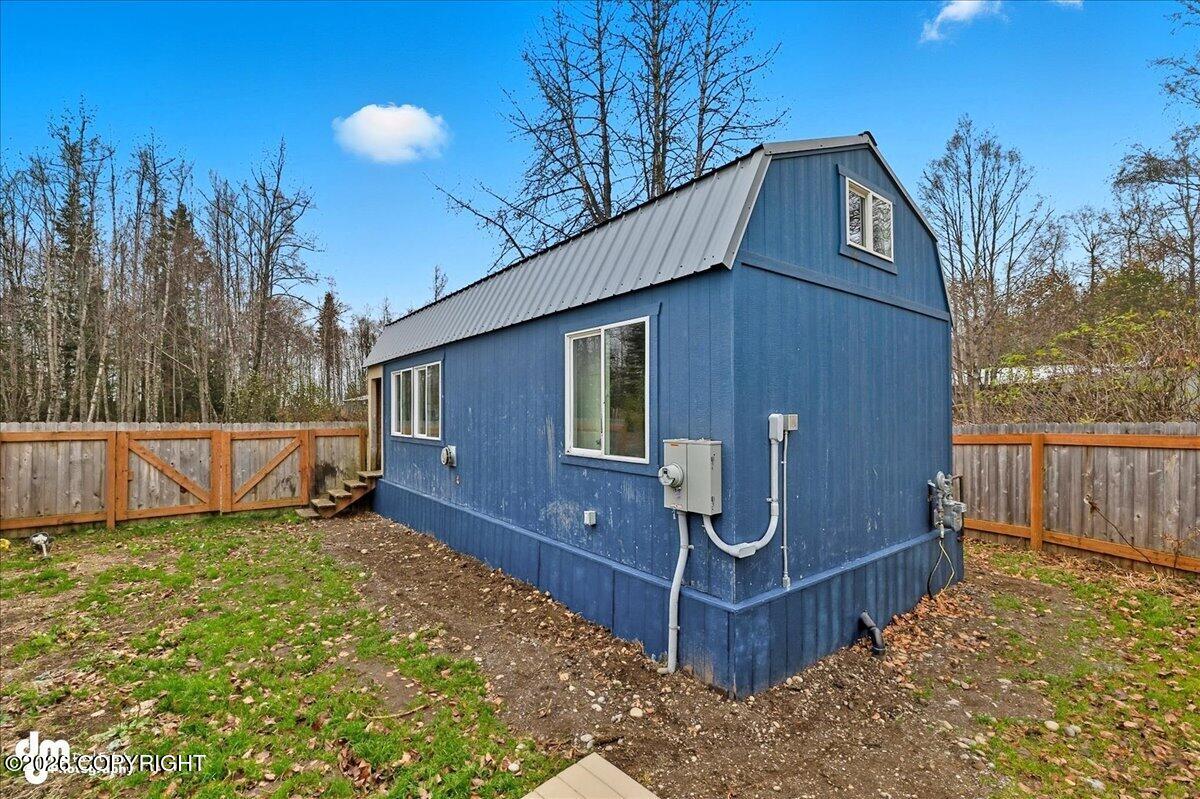 52176 Merrill Avenue Property Photo 6