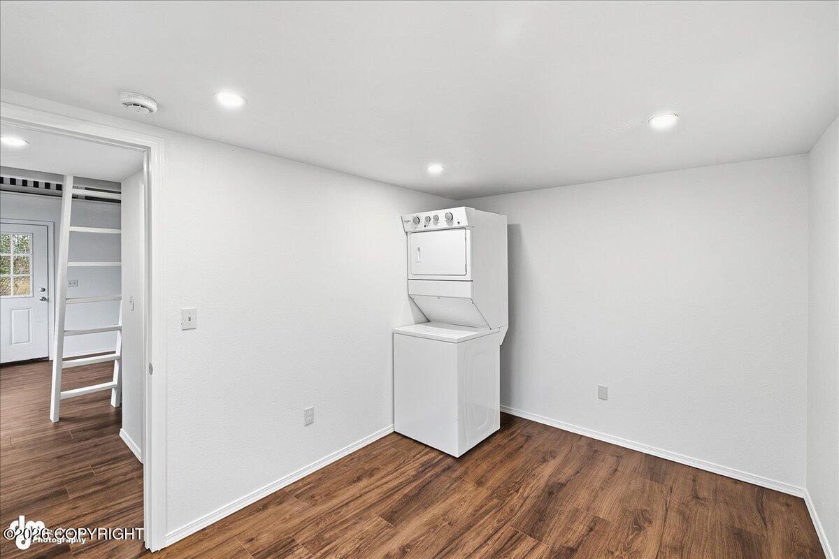 52176 Merrill Avenue Property Photo 17