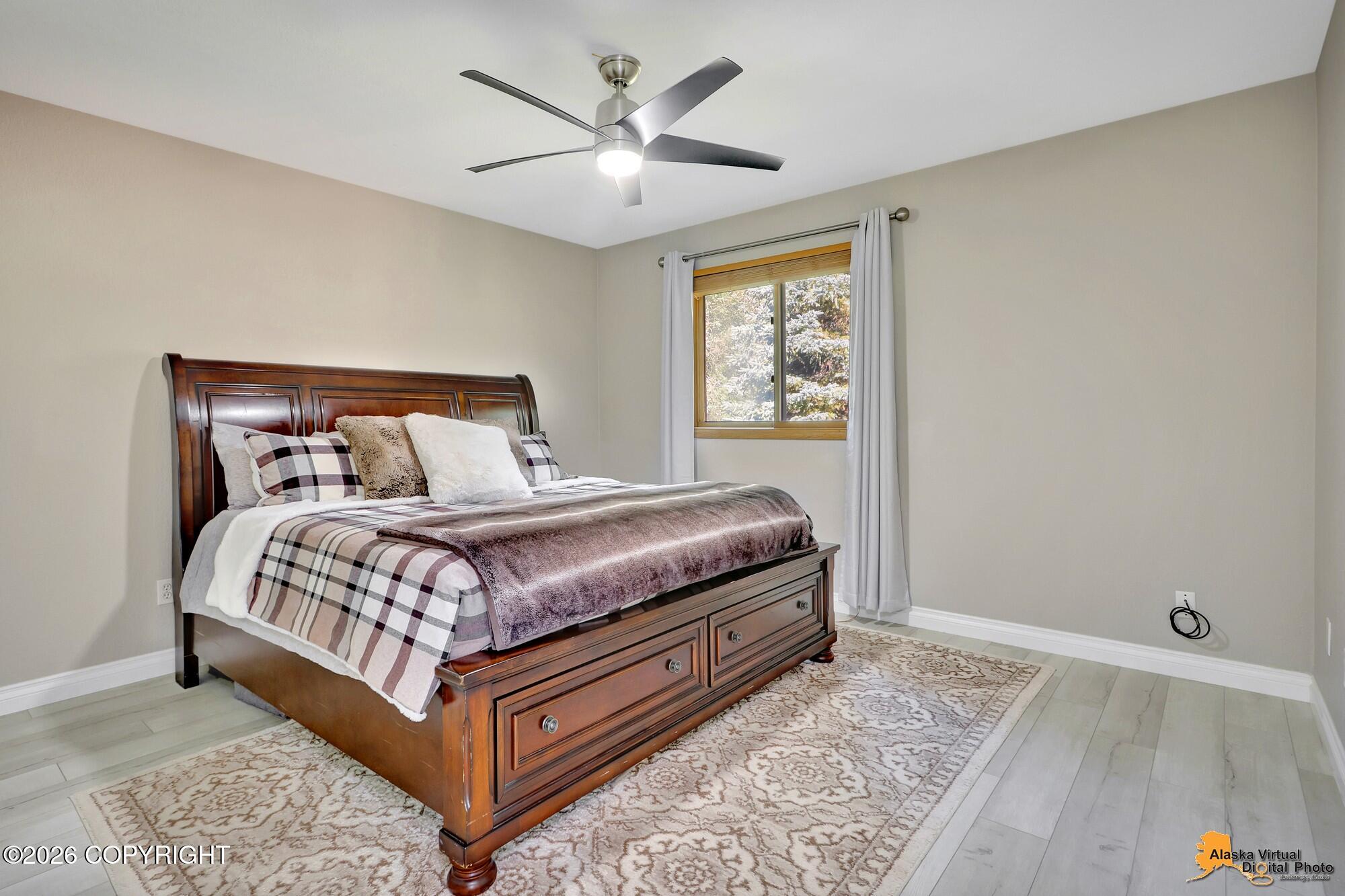 18583 Mills Bay Drive Property Photo 23