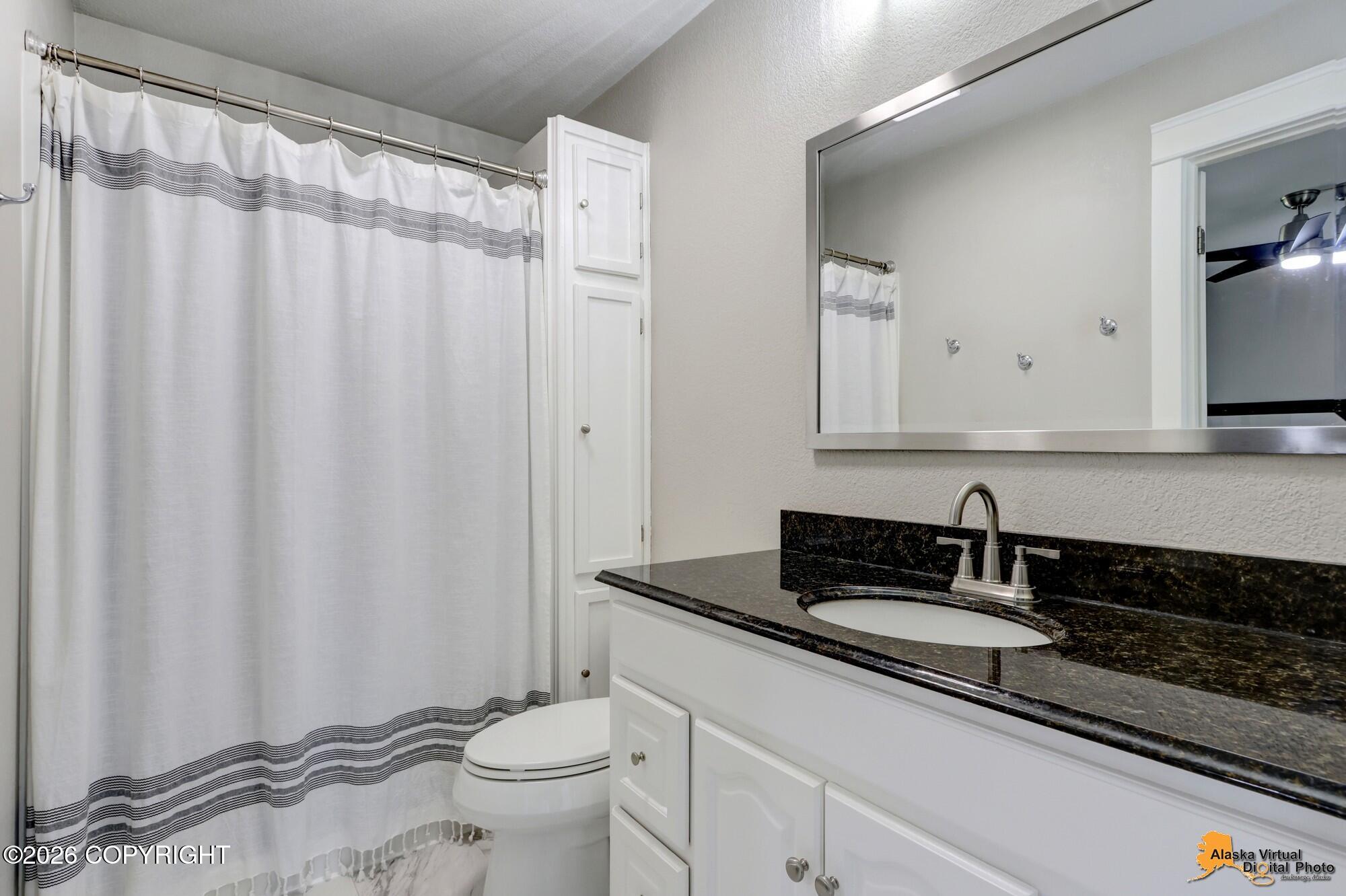 18583 Mills Bay Drive Property Photo 27