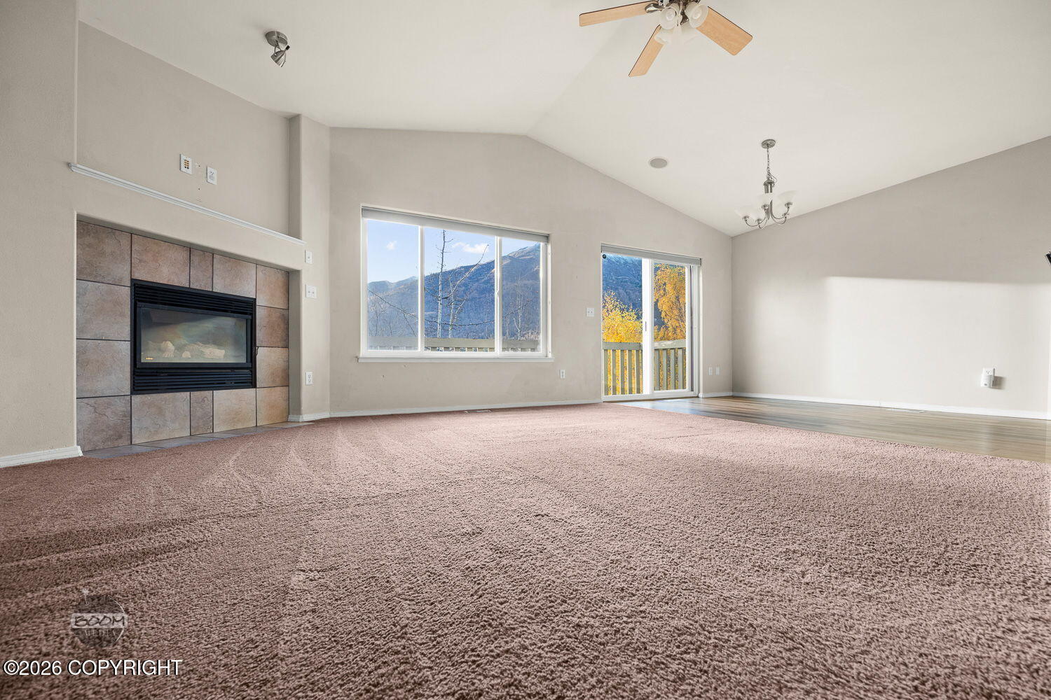 20444 Granite Park Circle Property Photo 4