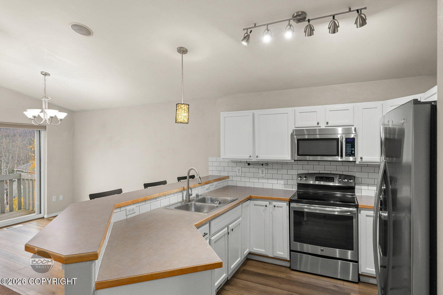 20444 Granite Park Circle Property Photo 14