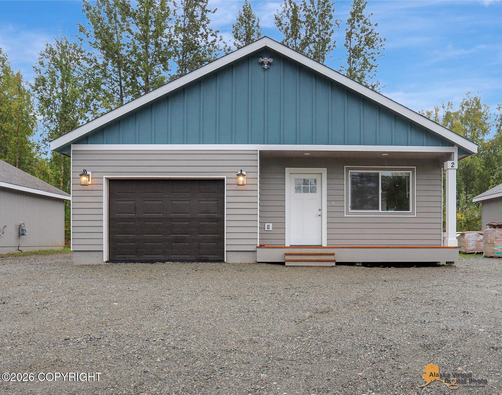 2901 N Jasper Drive Property Photo 1
