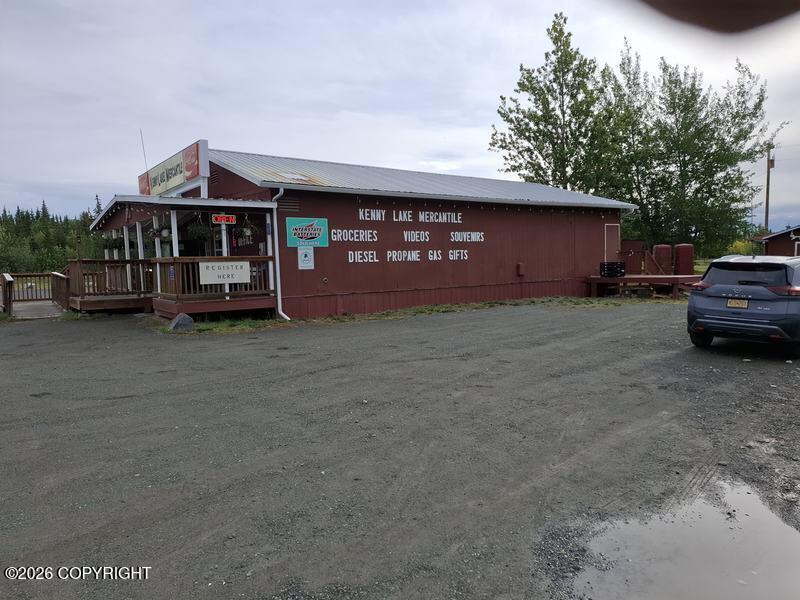 7.2 Alaska Route 10 Property Photo 5
