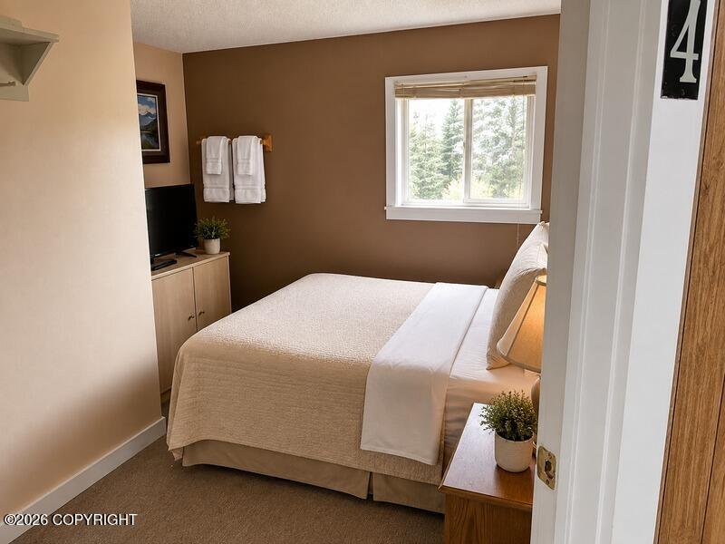 7.2 Alaska Route 10 Property Photo 32