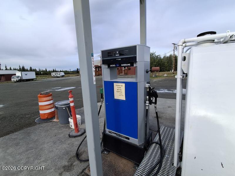 7.2 Alaska Route 10 Property Photo 38