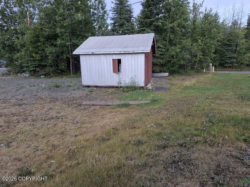 7.2 Alaska Route 10 Property Photo 48