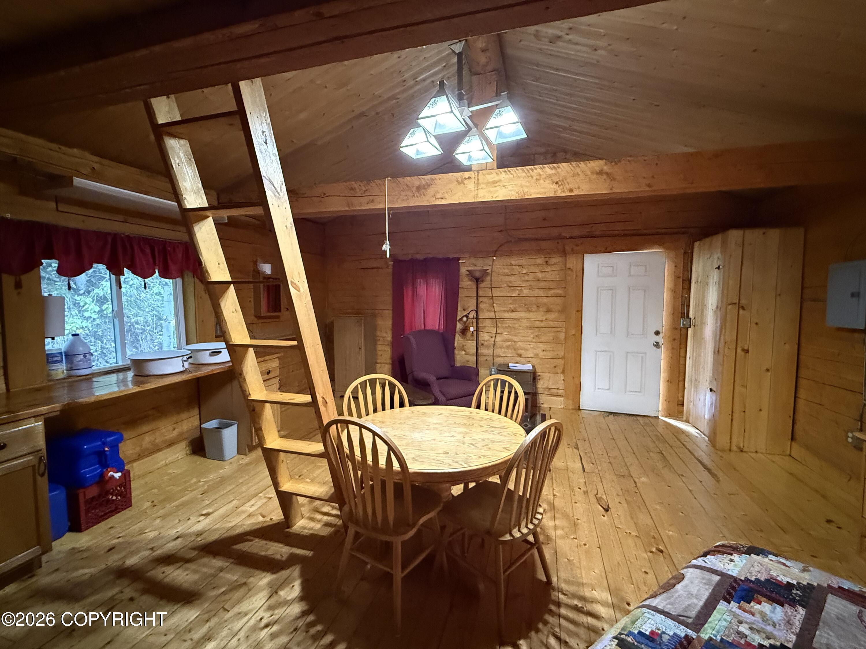 17226 Hansen Hollow Property Photo 8