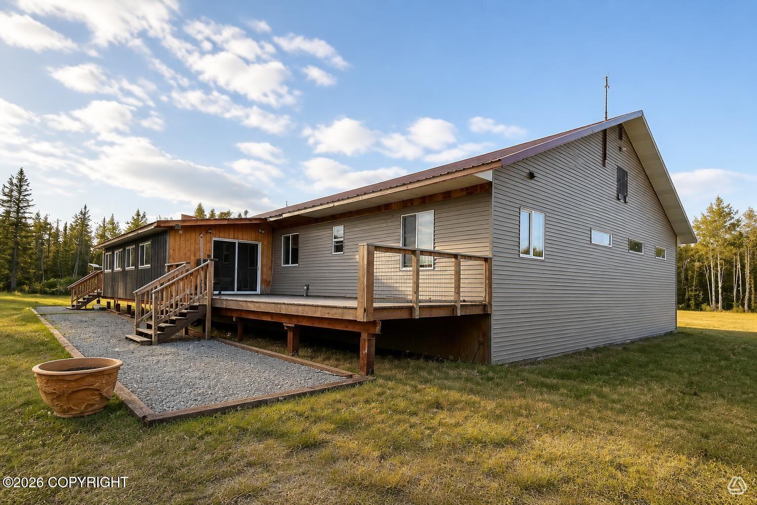 276.5 Parks Highway Property Photo 1