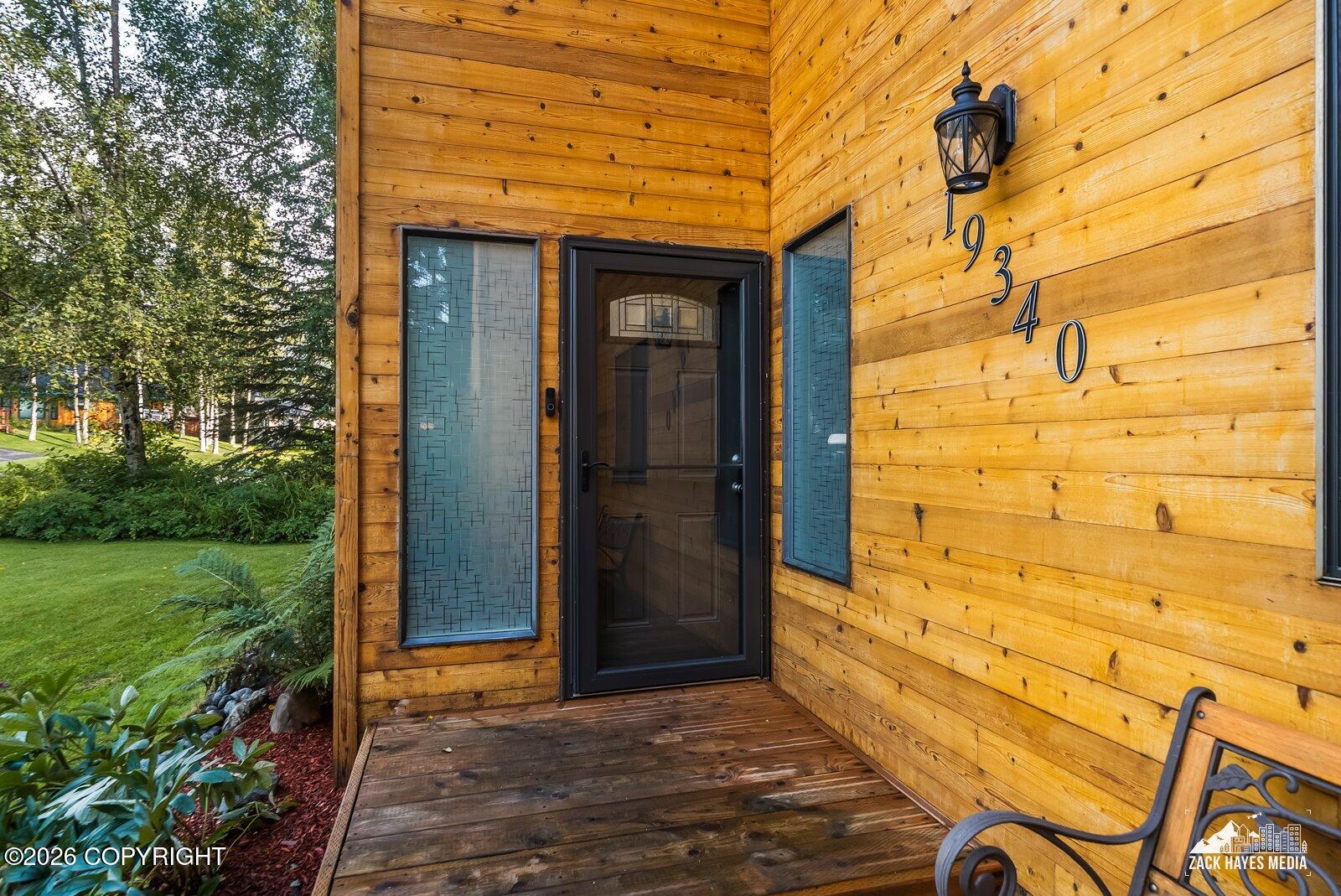 19340 Middleton Loop Property Photo 4