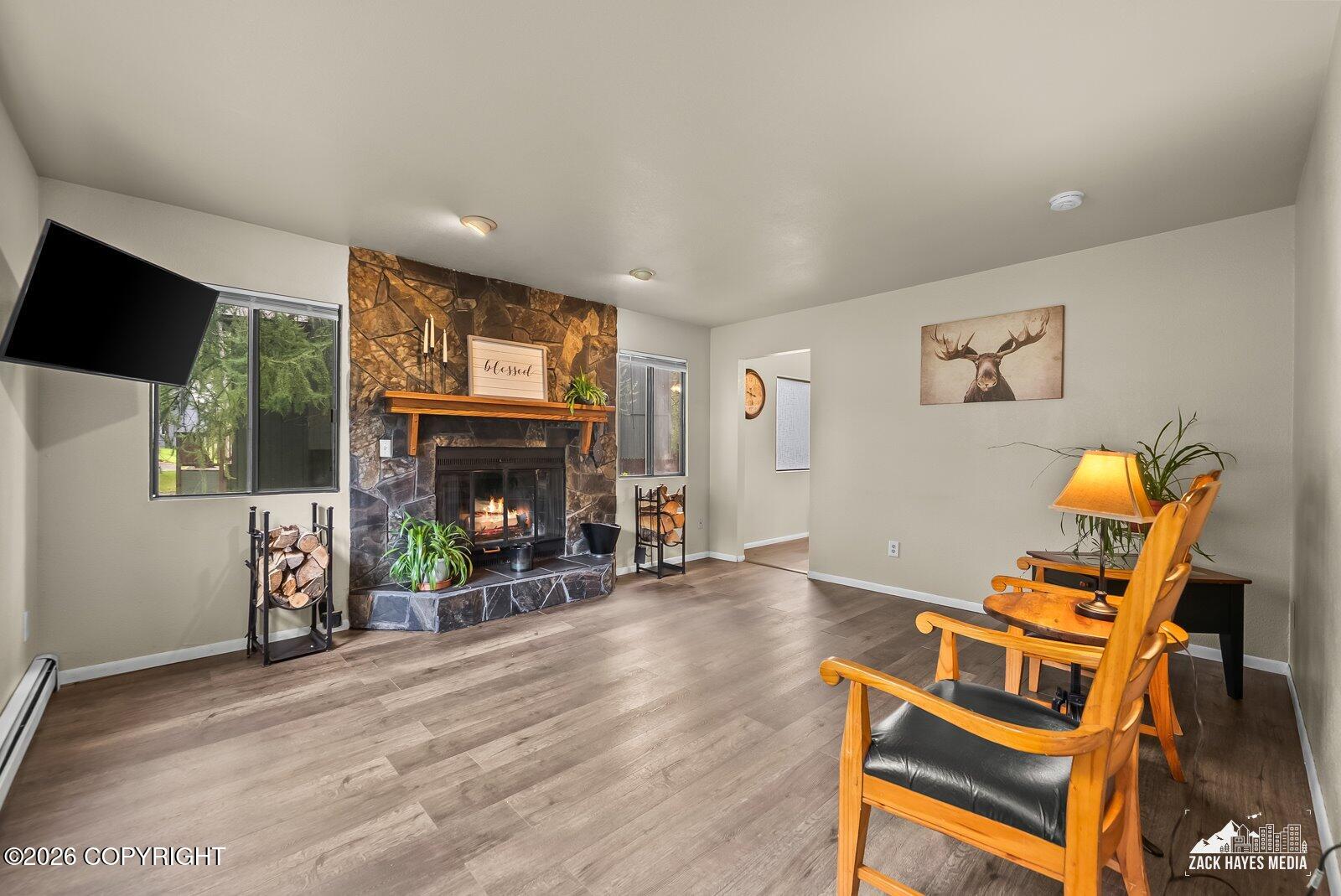 19340 Middleton Loop Property Photo 8