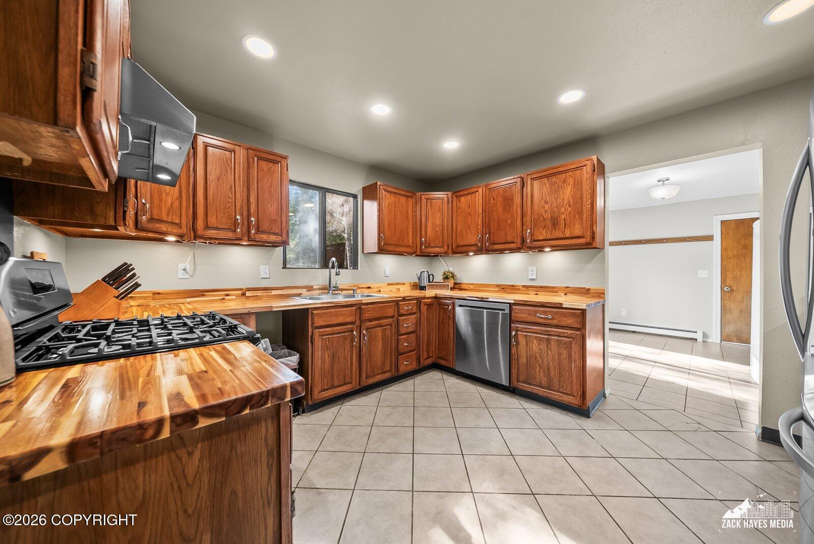 19340 Middleton Loop Property Photo 16