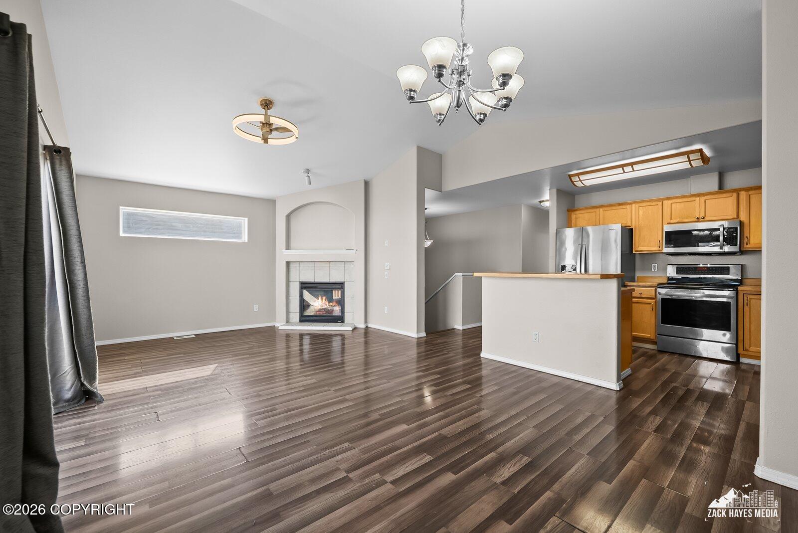 233 Whisper Knoll Circle #b Property Photo 17