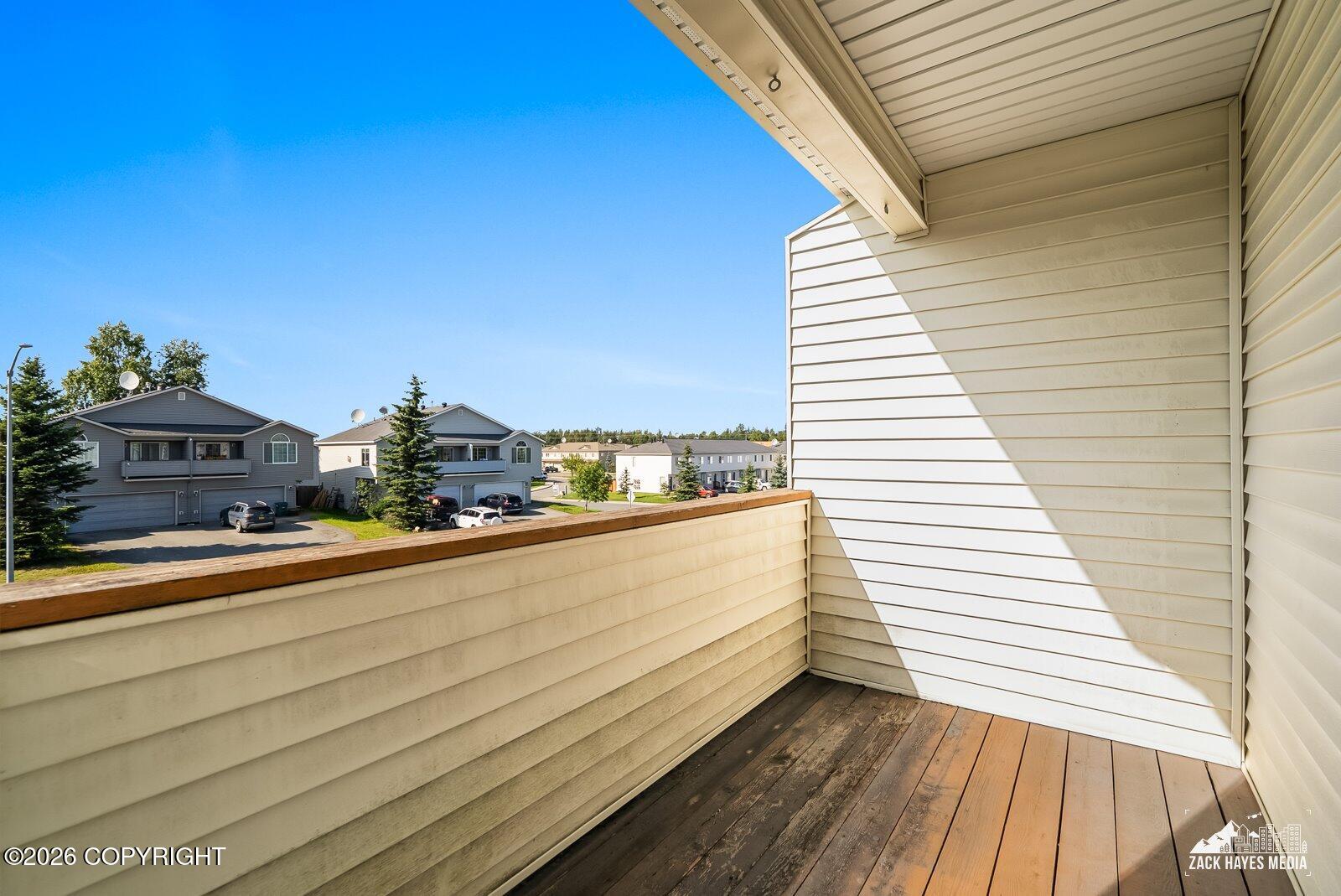 233 Whisper Knoll Circle #b Property Photo 32