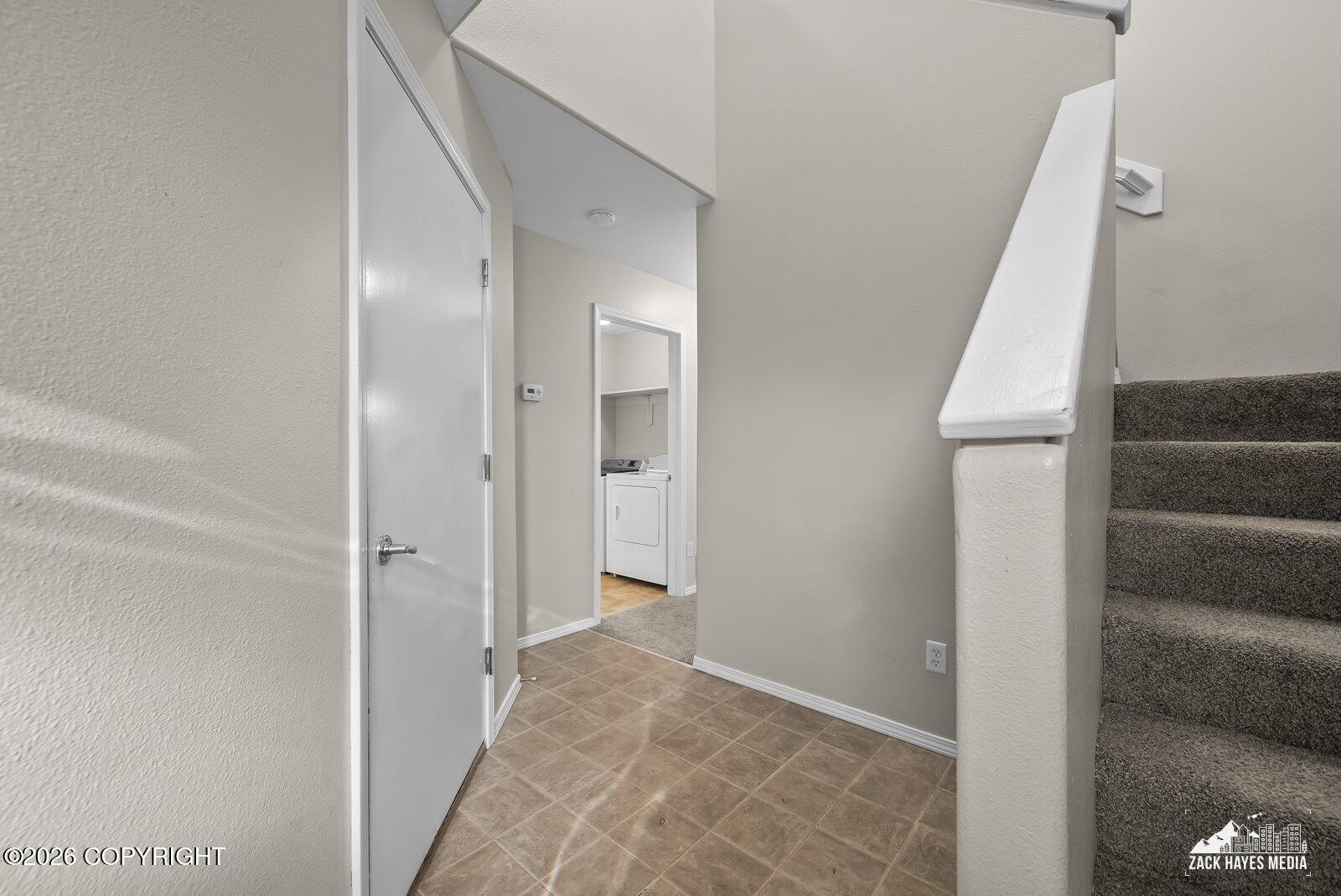 233 Whisper Knoll Circle #b Property Photo 37