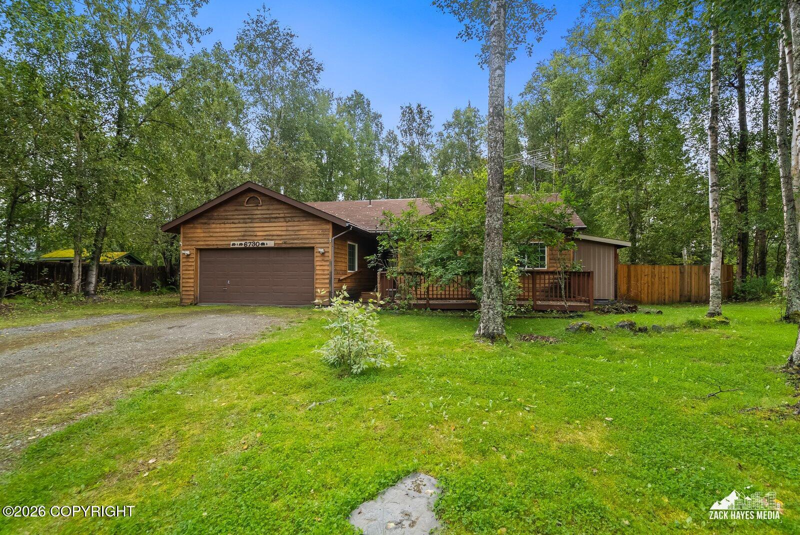 6730 W Cambridge Drive Property Photo 1