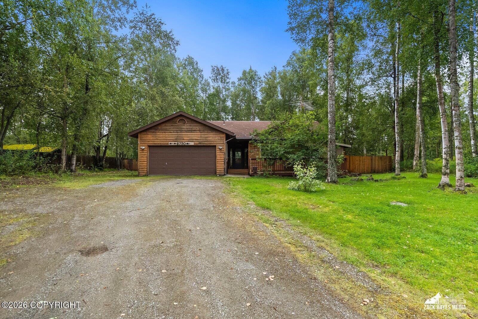 6730 W Cambridge Drive Property Photo 3