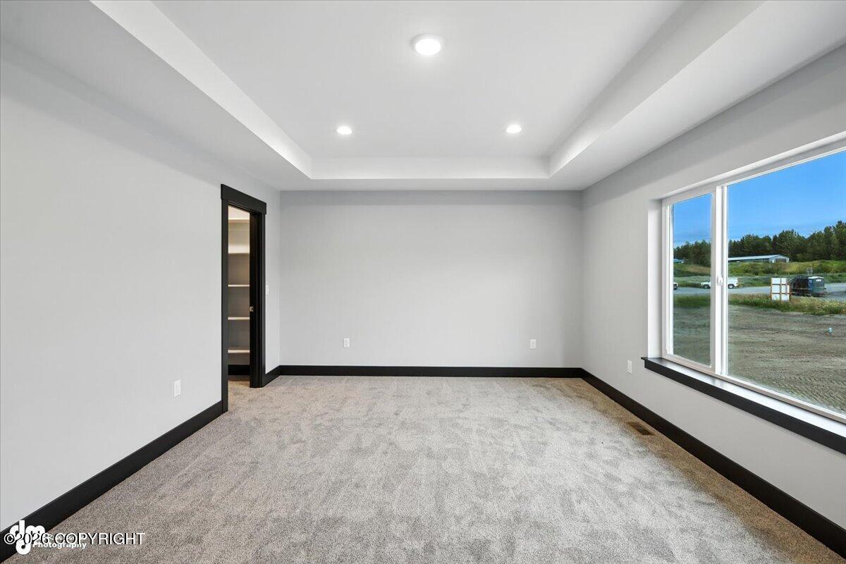 2527 S Rainbow View Circle Property Photo 11