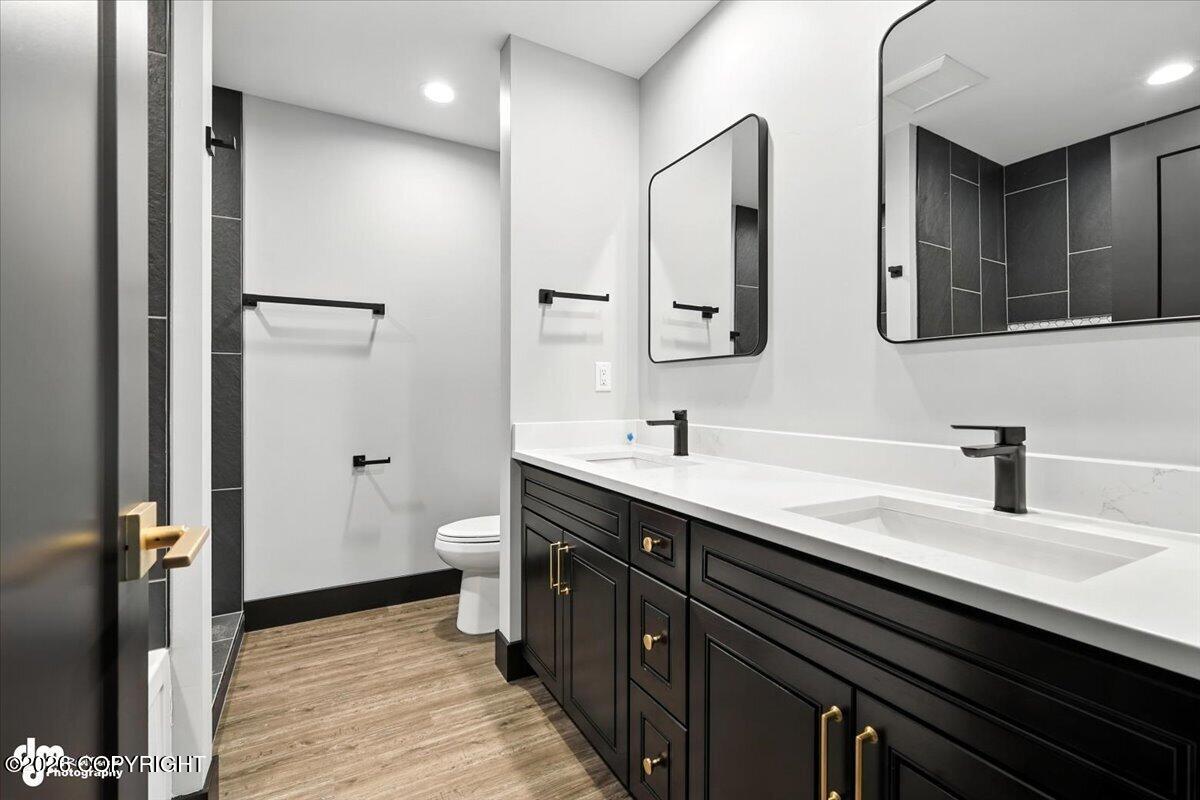 2527 S Rainbow View Circle Property Photo 13