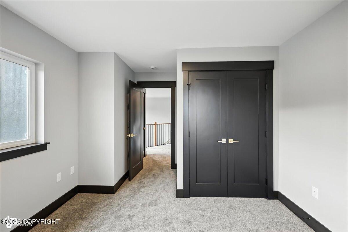 2527 S Rainbow View Circle Property Photo 19