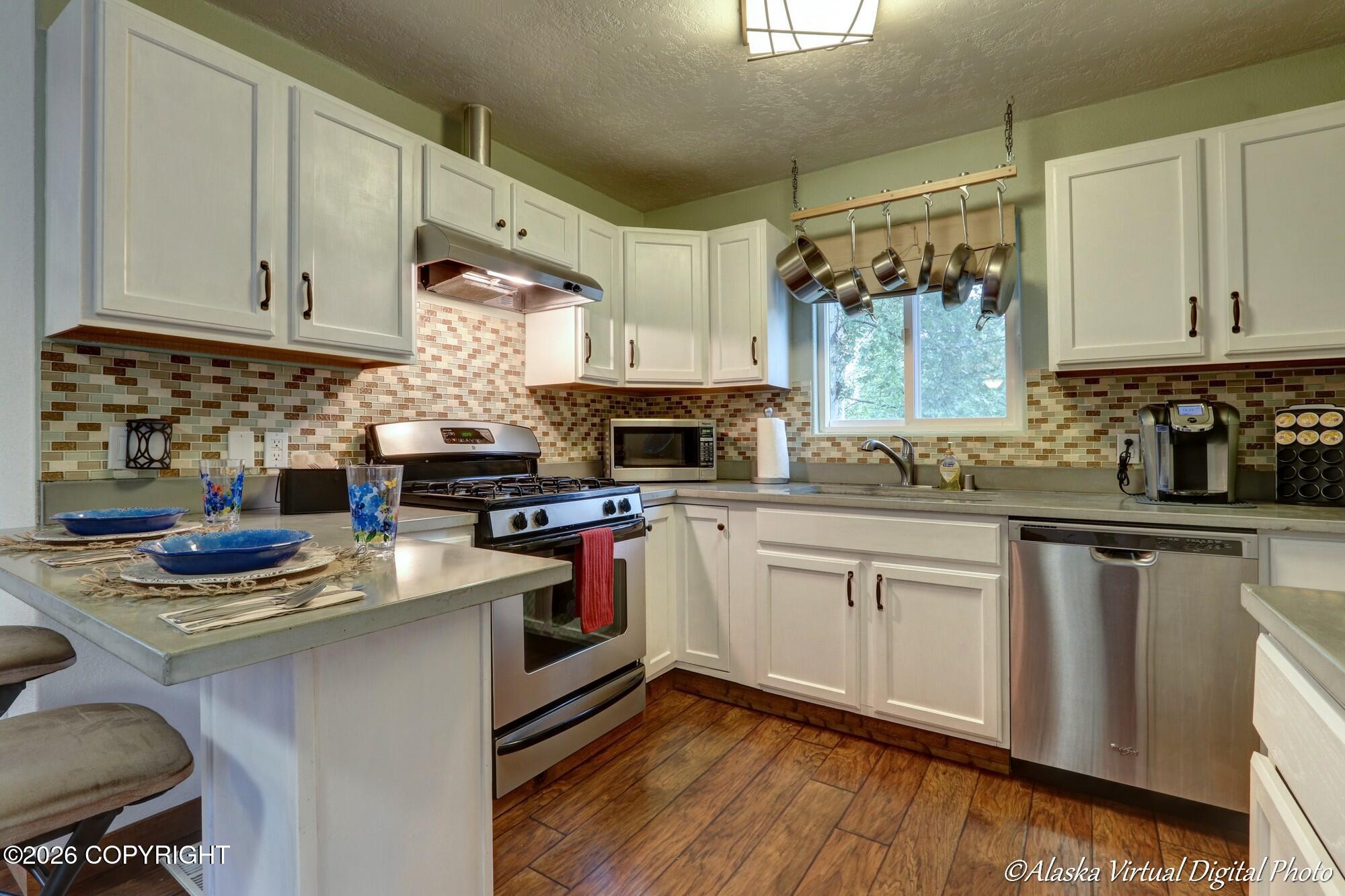 20507 Steffes Street Property Photo 10