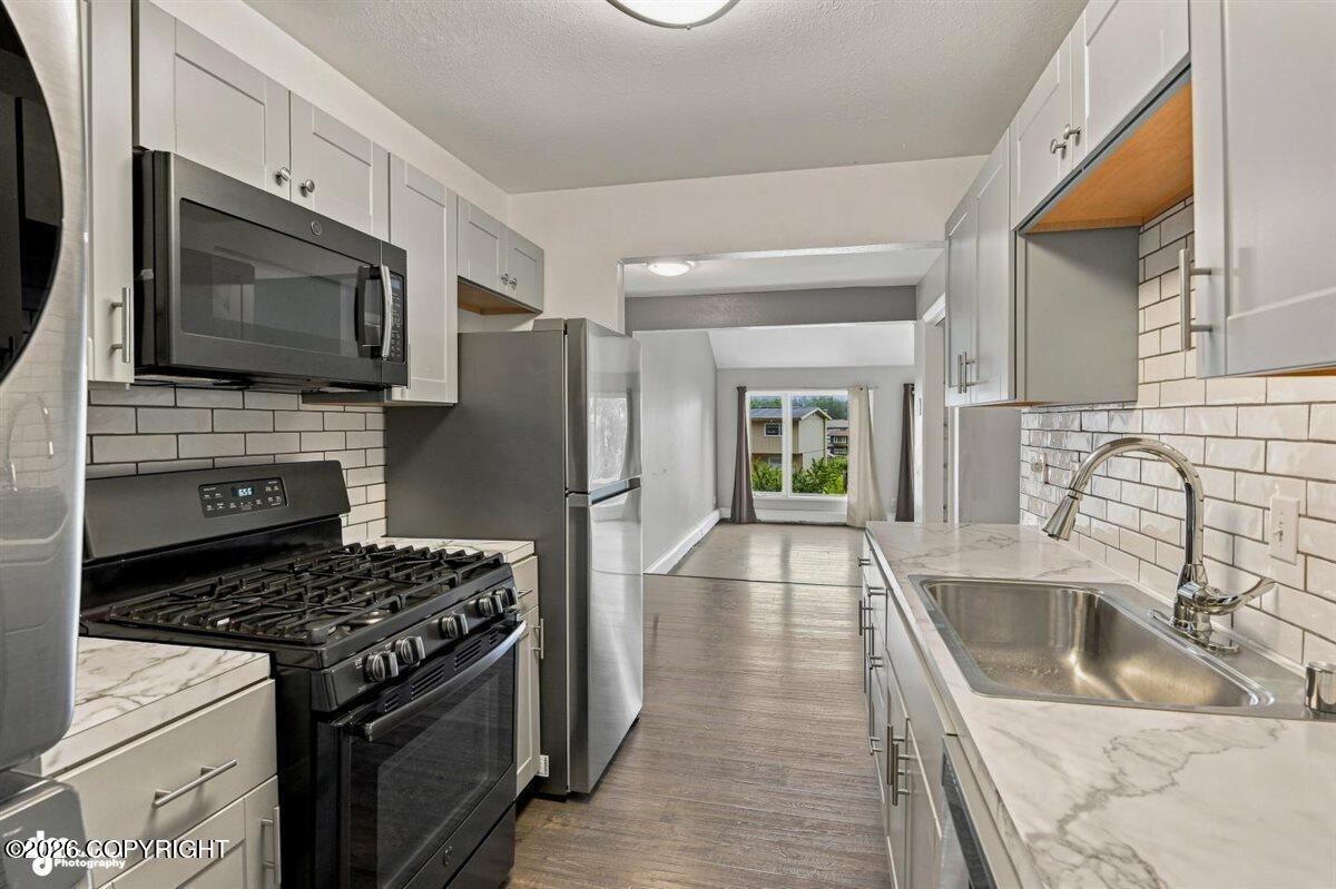1634 Juneau Drive #b Property Photo 13