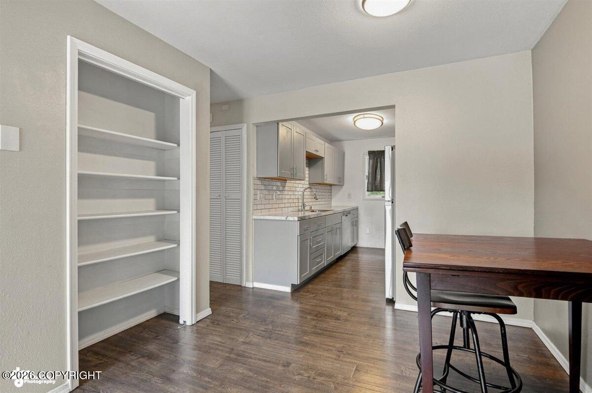 1634 Juneau Drive #b Property Photo 14