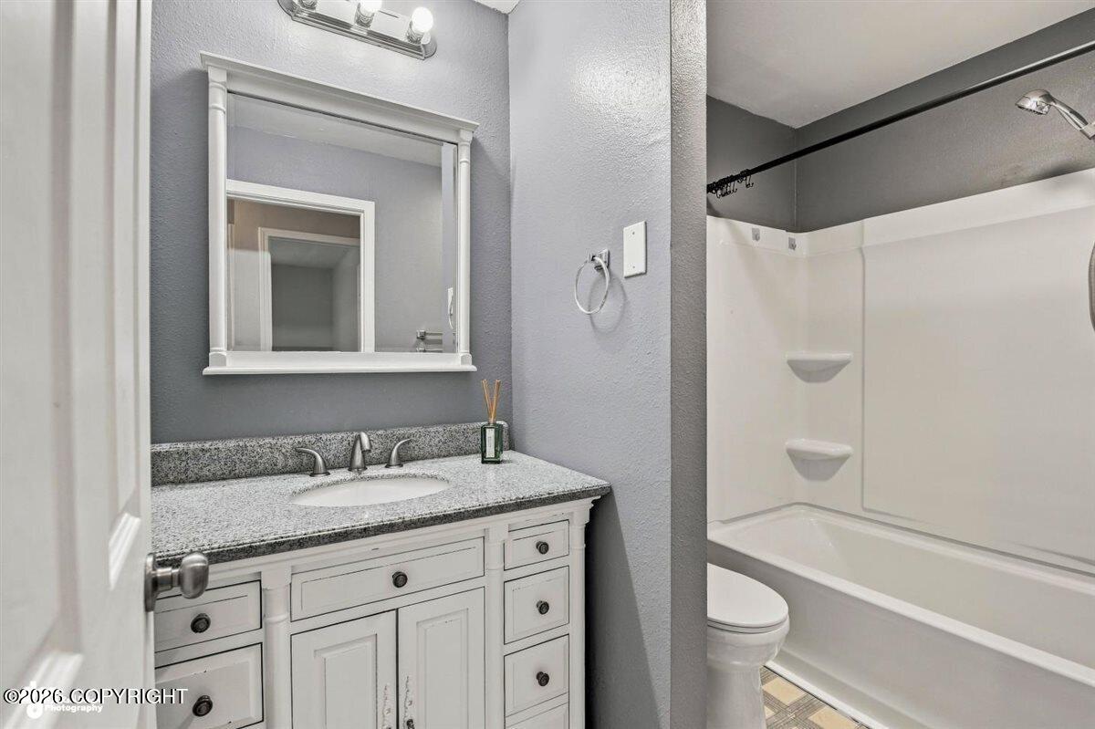 1634 Juneau Drive #b Property Photo 23