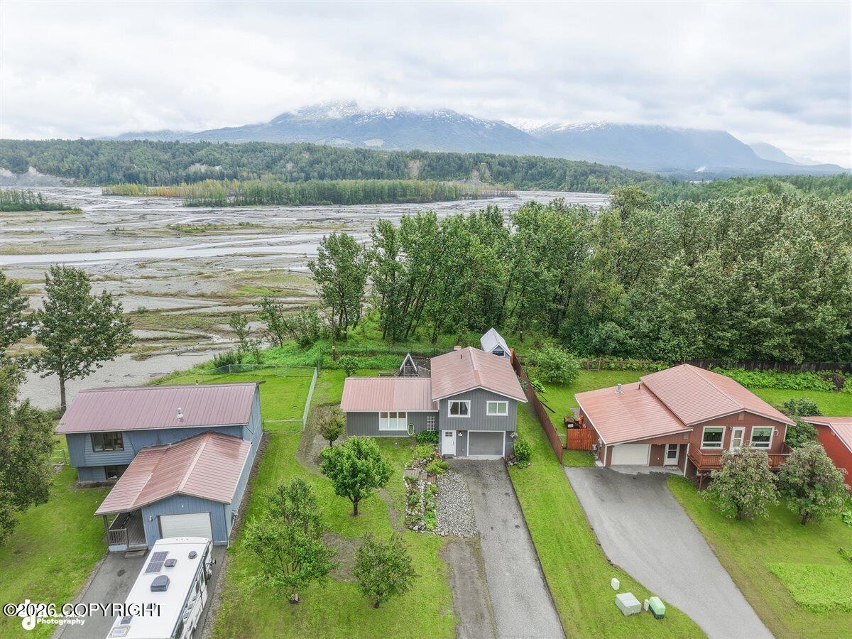 733 N Gulkana Court Property Photo 40