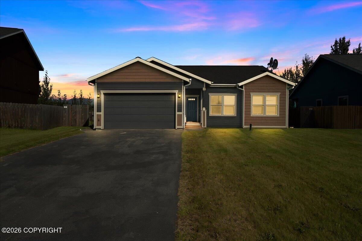 1165 W Mike Street Property Photo 1