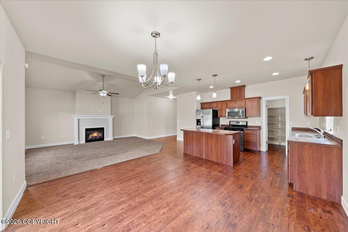 1165 W Mike Street Property Photo 11