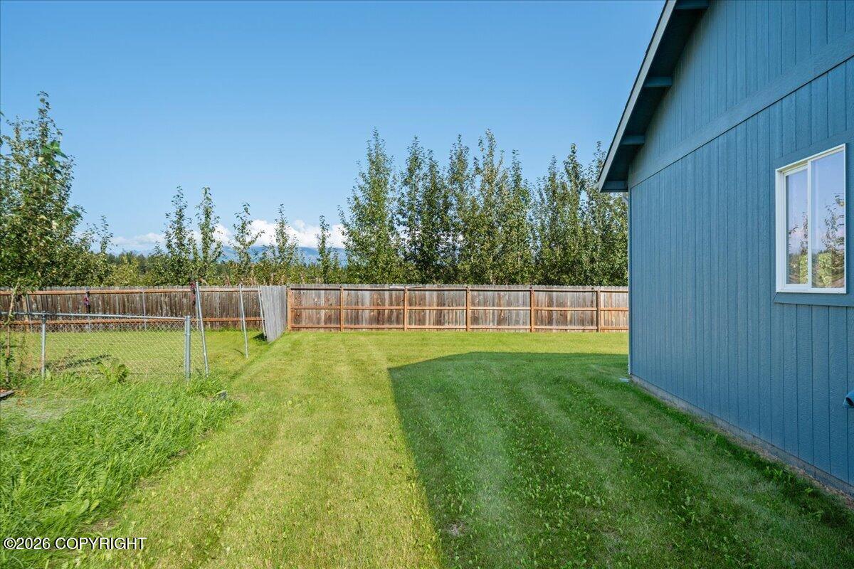 1165 W Mike Street Property Photo 54