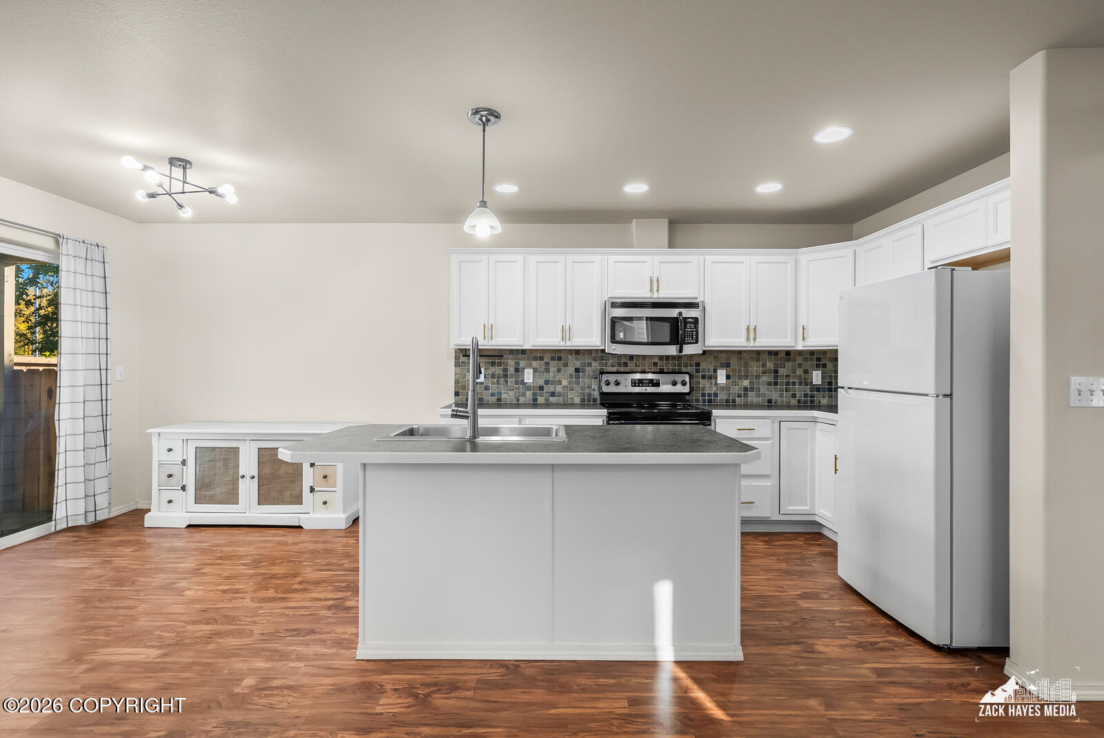 2431 Hillbrook Circle Property Photo 13