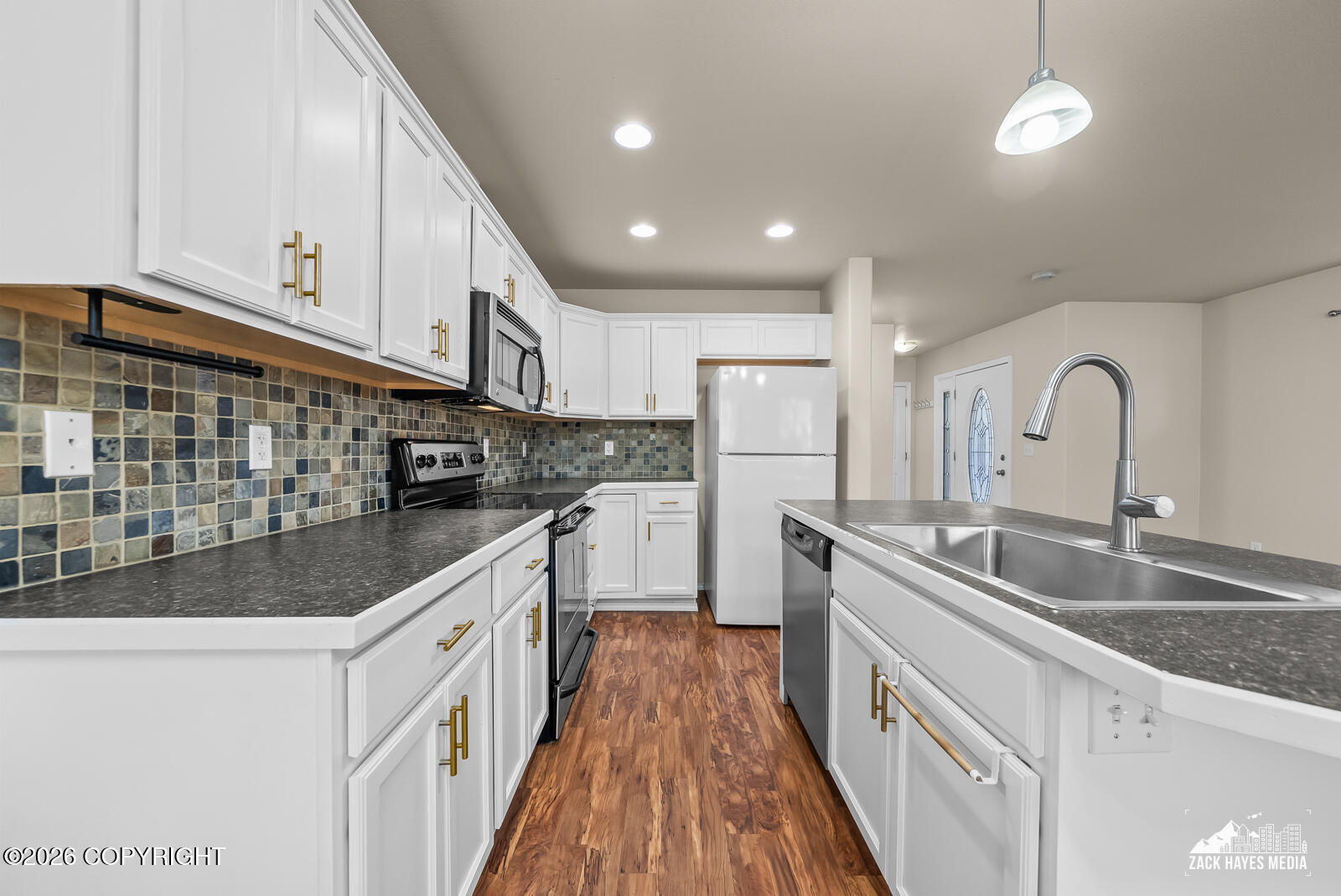 2431 Hillbrook Circle Property Photo 17