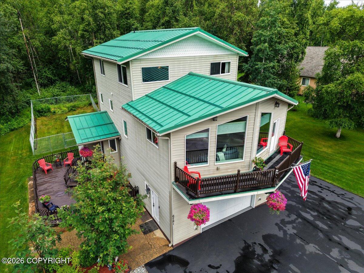 6781 W Leckwold Drive Property Photo 1