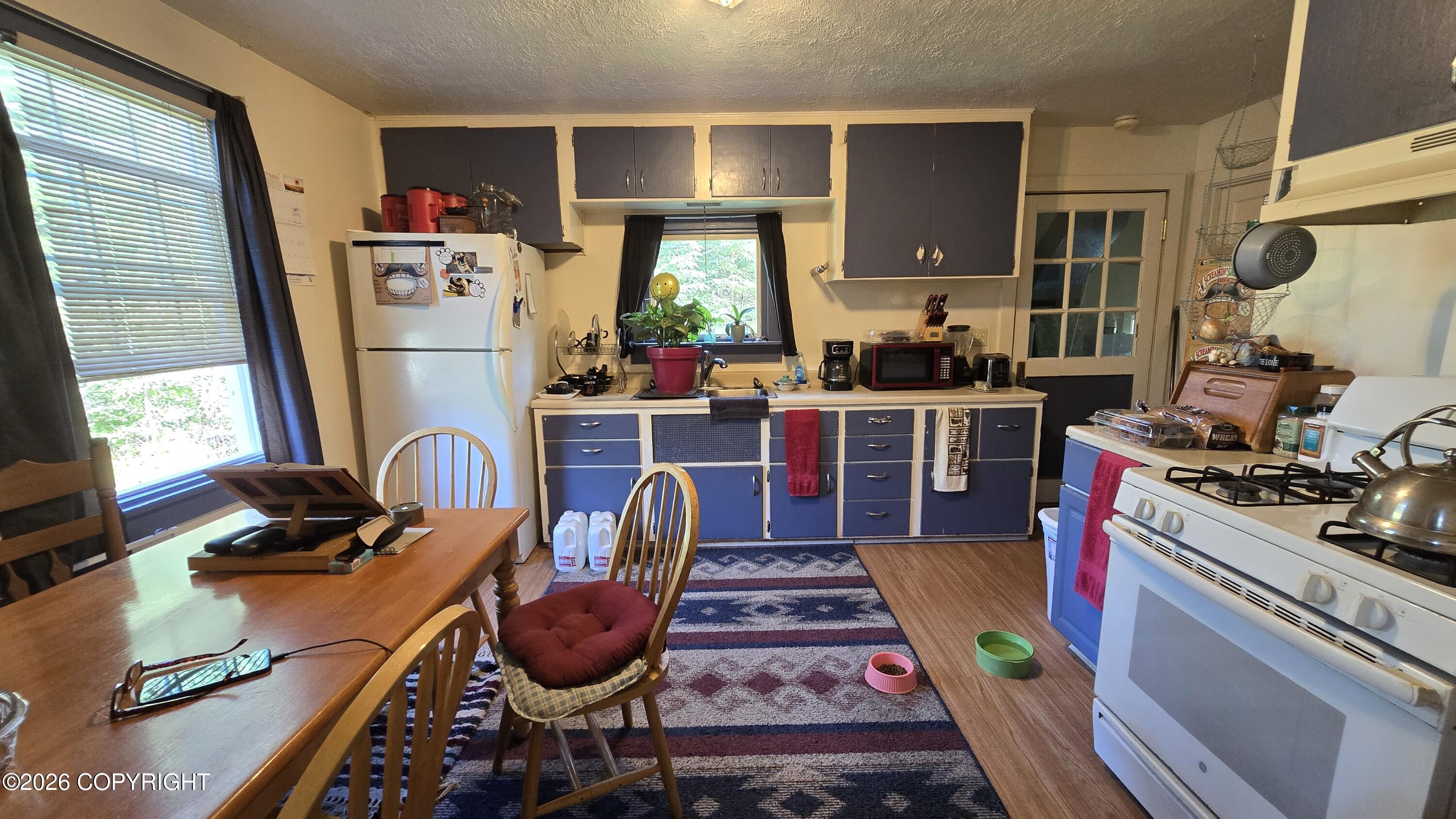 304 James Street Property Photo 9