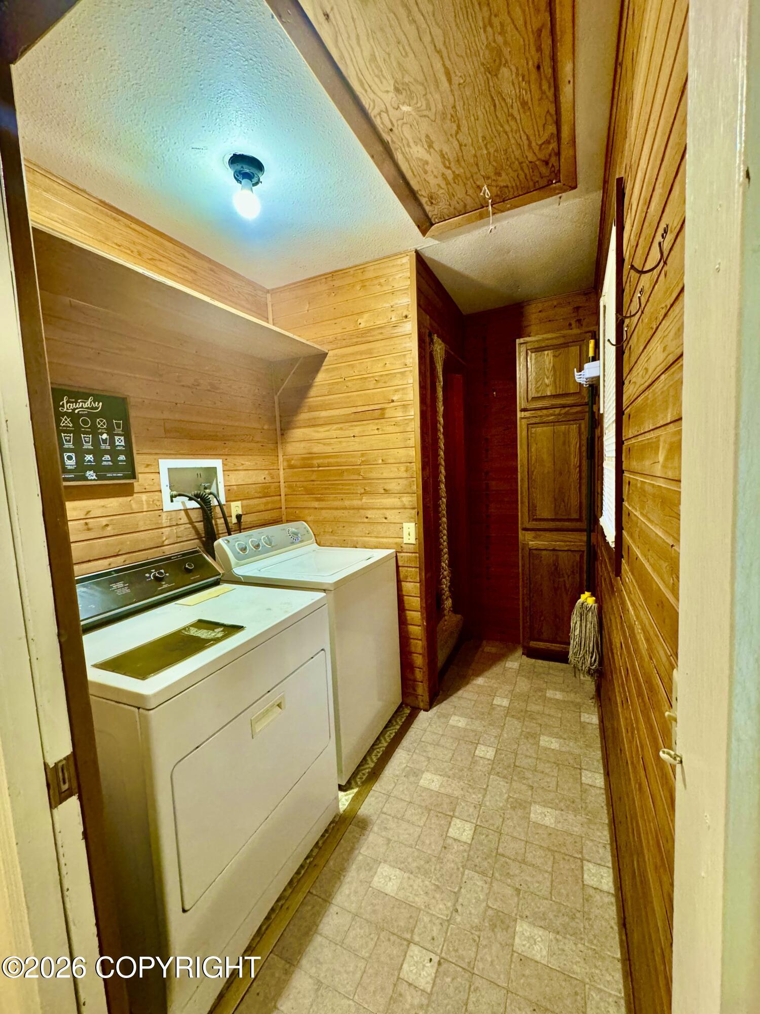 15407 Old Glenn Highway Property Photo 13