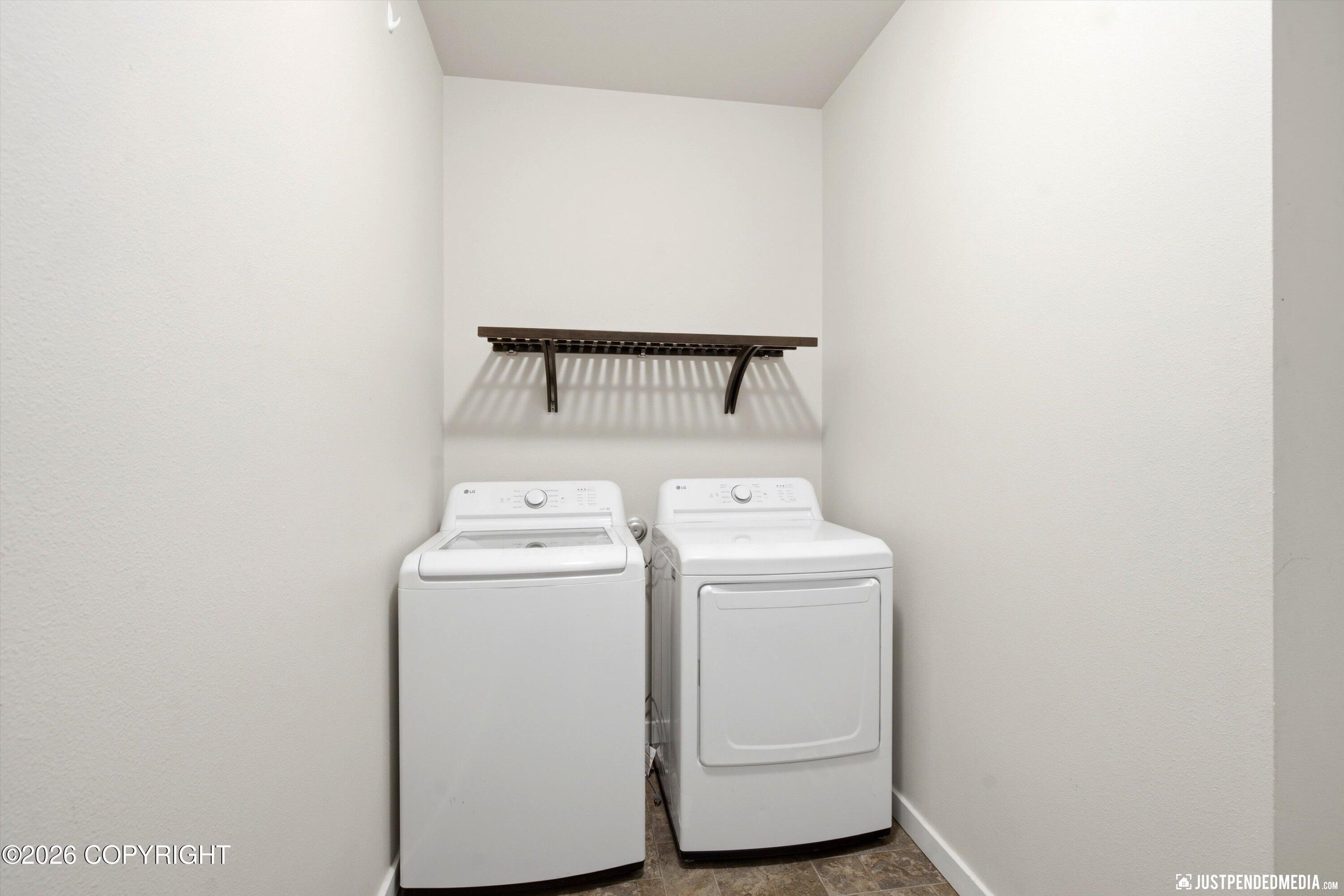 8047 W Sun Ridge Circle Property Photo 28
