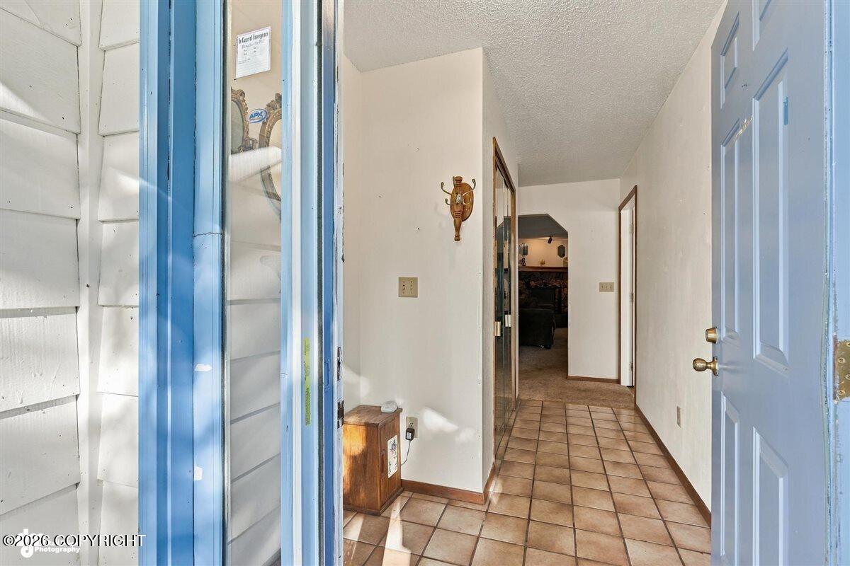 3131 Spinnaker Drive Property Photo 4