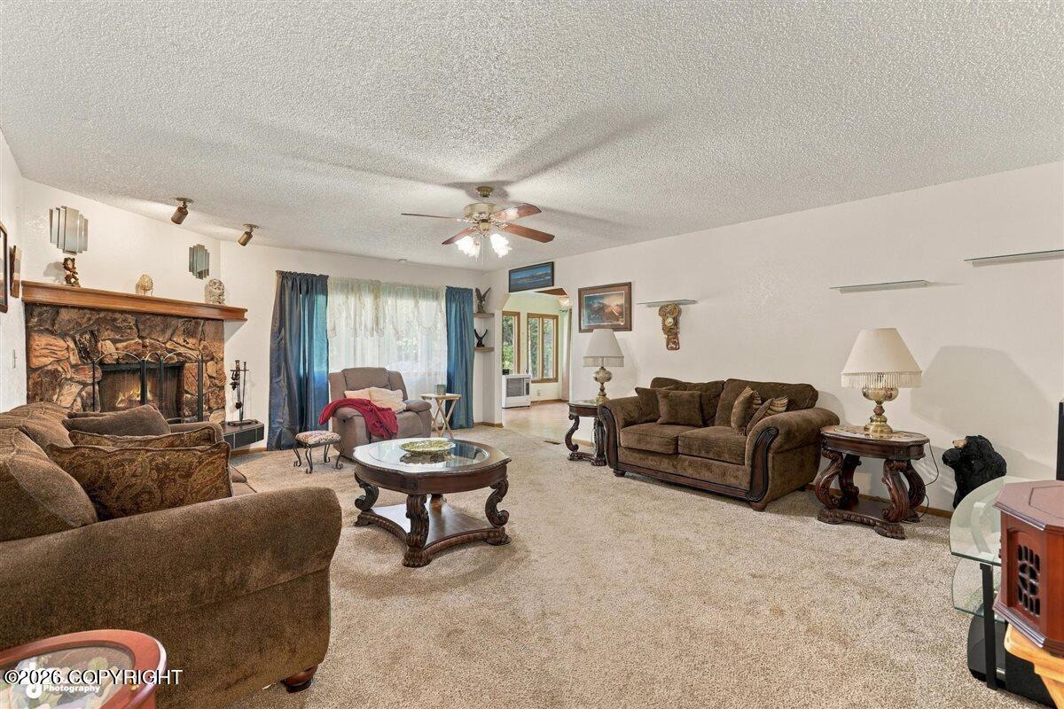 3131 Spinnaker Drive Property Photo 5