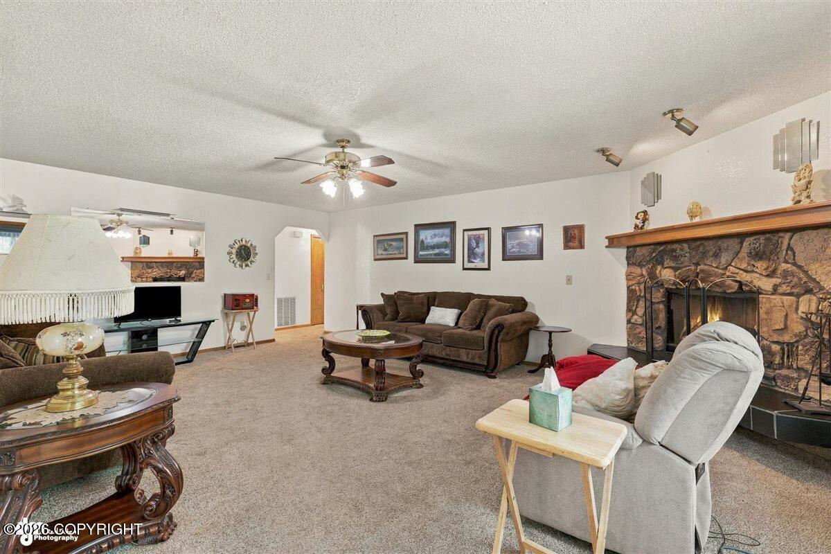 3131 Spinnaker Drive Property Photo 8
