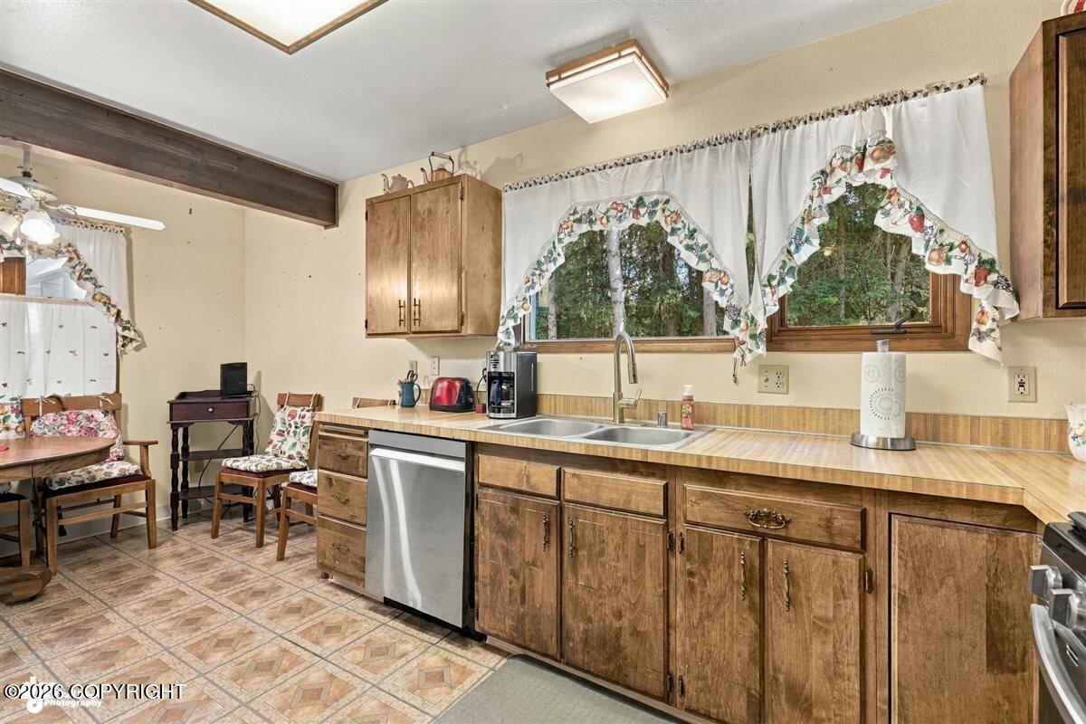 3131 Spinnaker Drive Property Photo 11