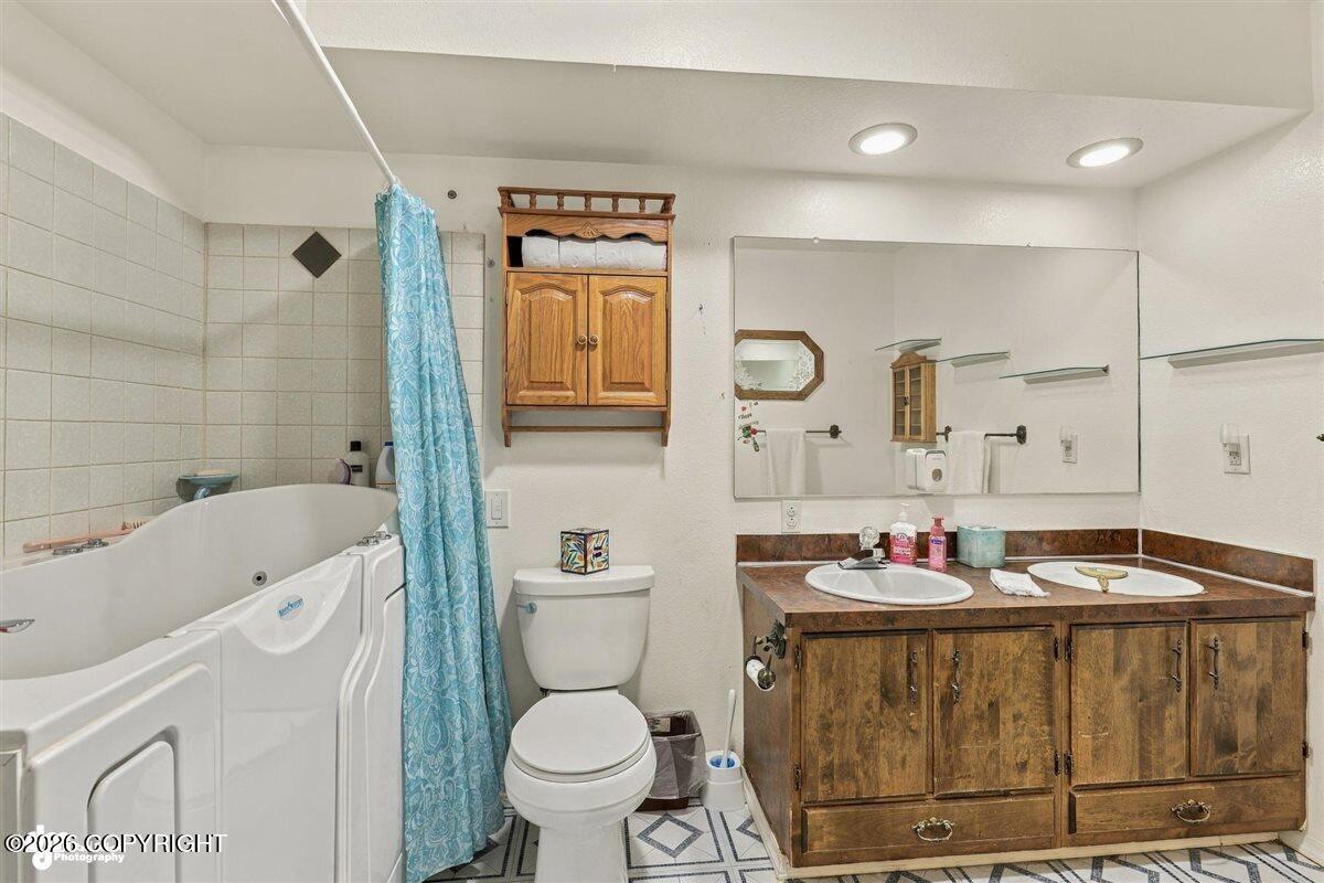 3131 Spinnaker Drive Property Photo 32