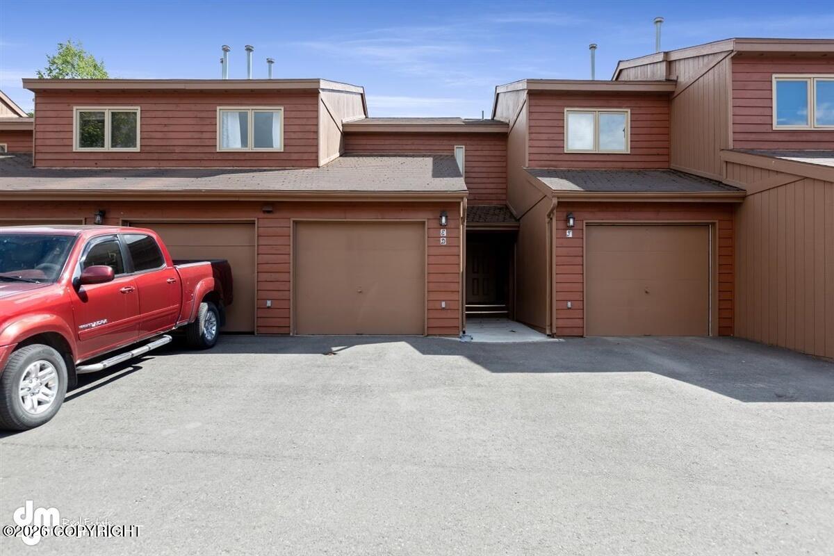 10224 Jamestown Drive #4e Property Photo 2