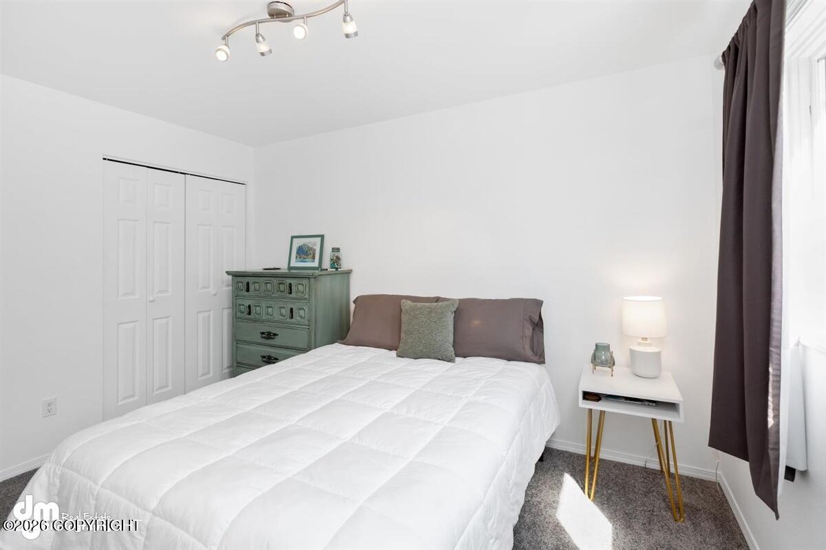 10224 Jamestown Drive #4e Property Photo 11